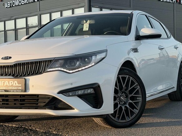 2018 Kia Optima IV Рестайлинг, белый, 2150000 рублей - вид 1