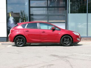 2010 Opel Astra J, красный, 404000 рублей, вид 4