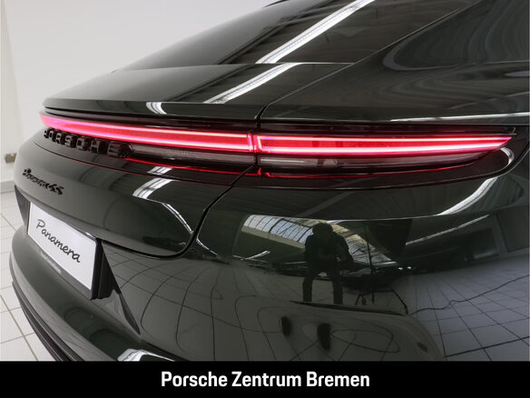 2026 Porsche Panamera 4S E-Hybrid III, зелёный - вид 28