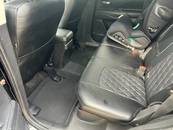 2013 Mitsubishi Outlander III, чёрный, 1330000 рублей - вид 13