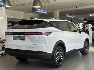 2026 Omoda C7, белый, 3099000 рублей, вид 4