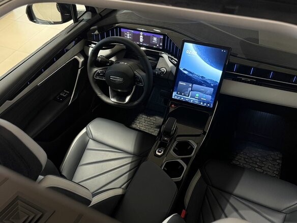 2026 Geely Atlas II, серебристый - вид 20