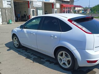 2010 Ford Focus II Рестайлинг, белый, 600000 рублей, вид 2