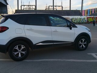 2017 Renault Kaptur I, белый, 1460000 рублей, вид 2