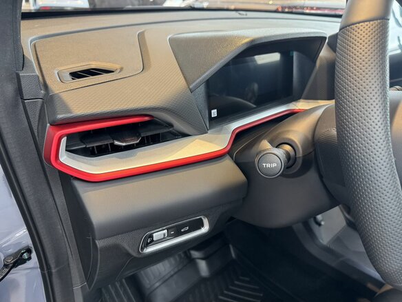 2026 Geely Coolray I Рестайлинг 2, фиолетовый, 2964990 рублей - вид 25