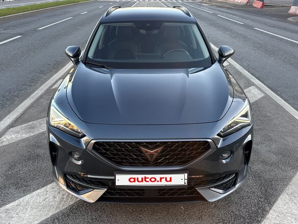 2022 Cupra Formentor e-Hybrid I, серый, 2990000 рублей - вид 1