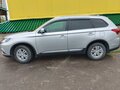 2017 Mitsubishi Outlander III Рестайлинг 2, серебристый, 1760000 рублей - вид 10