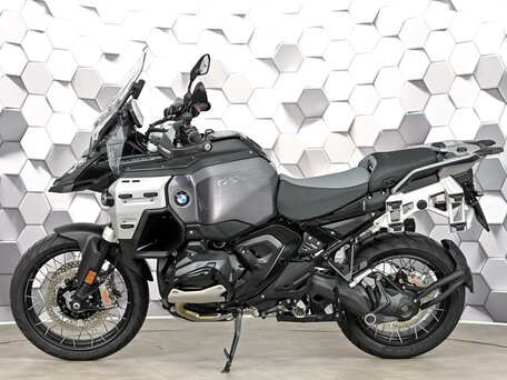 2026 BMW R 1300 GS Adventure, чёрный, 3099000 рублей, вид 4