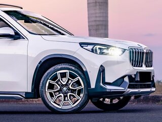 2023 BMW X1 Long 20Li sDrive III (U11/U12), белый, 2910000 рублей, вид 4