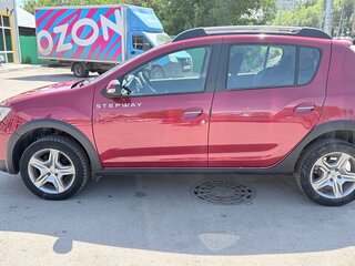 2018 Renault Sandero Stepway II Рестайлинг, красный, 1050000 рублей, вид 4