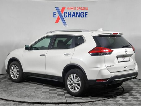 2017 Nissan Rogue II Рестайлинг, белый, 1325000 рублей, вид 5