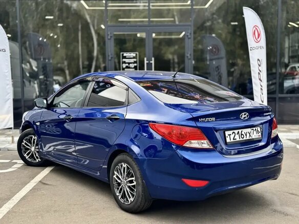 2013 Hyundai Solaris I, синий - вид 3
