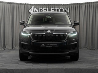 2022 Skoda Kodiaq I Рестайлинг, чёрный, 3455000 рублей, вид 3