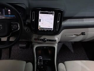 2022 Volvo XC40 I, серый, 4576049 рублей, вид 5
