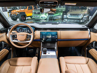 2025 Land Rover Range Rover P530 MHEV V, синий, 21980000 рублей, вид 4