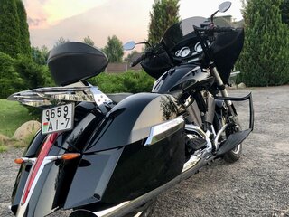 2016 Victory Cross Country, чёрный, 800000 рублей, вид 3
