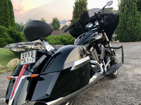2016 Victory Cross Country, чёрный, 800000 рублей, вид 3