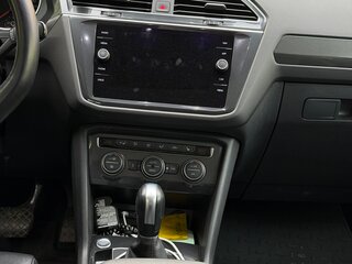 2020 Volkswagen Tiguan Allspace II, серый, 3700000 рублей, вид 5