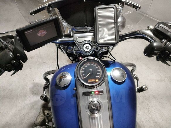 2010 Harley-Davidson Road King, синий, 850000 рублей - вид 5