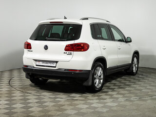 2012 Volkswagen Tiguan I Рестайлинг, белый, 1199585 рублей, вид 5