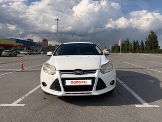 2013 Ford Focus III, белый, 549000 рублей, вид 2