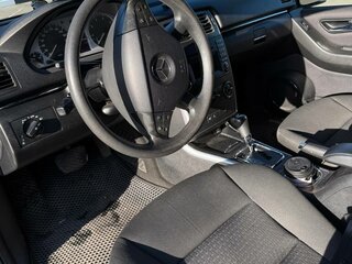 2009 Mercedes-Benz B-Класс 180 I (W245) Рестайлинг, чёрный, 690000 рублей, вид 4