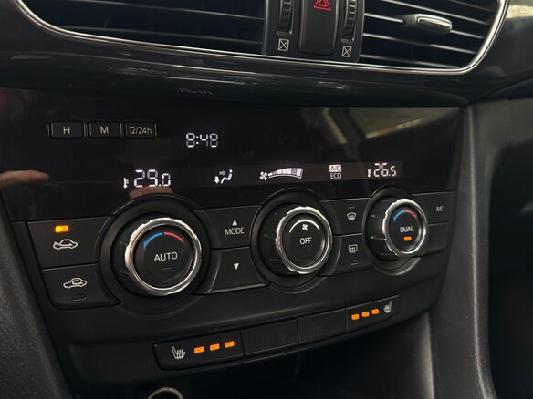 2013 Mazda 6 III (GJ), белый, 1440000 рублей - вид 18