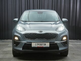 2020 Kia Sportage IV Рестайлинг, серебристый, 1997000 рублей, вид 2