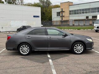2014 Toyota Camry VII (XV50), серый, 1200000 рублей, вид 4