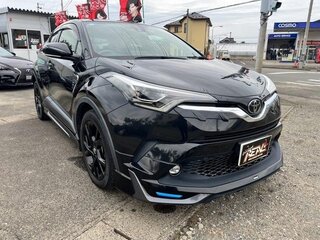 2019 Toyota C-HR I Рестайлинг, чёрный, 1690000 рублей, вид 3