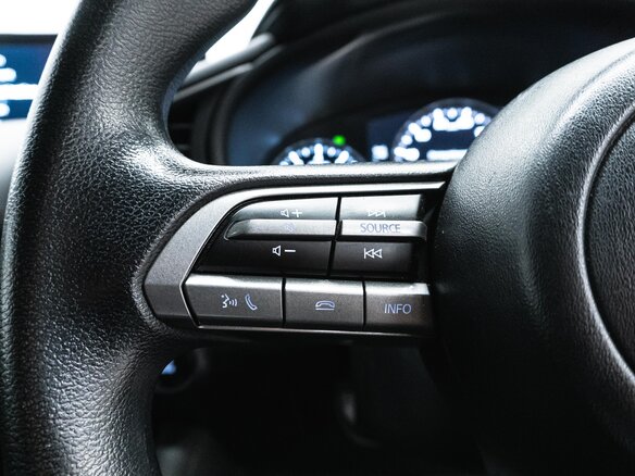 2021 Mazda 3 IV (BP), серый, 1500000 рублей - вид 13