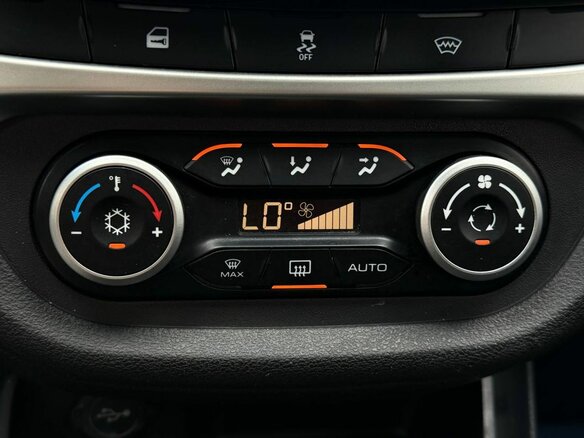 2019 Lada (ВАЗ) Vesta Cross I, серый, 810000 рублей - вид 19