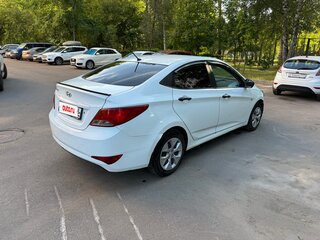 2016 Hyundai Solaris I Рестайлинг, белый, 485000 рублей, вид 5