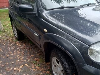 2012 Chevrolet Niva I Рестайлинг, чёрный, 370000 рублей, вид 2
