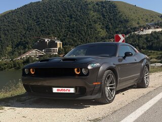 2018 Dodge Challenger III Рестайлинг 2, серый, 2000000 рублей, вид 1