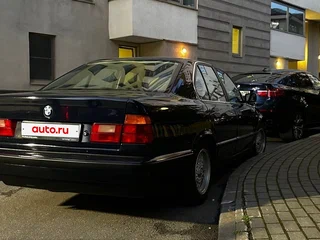 1992 BMW 5 серии 520i III (E34), синий, 785000 рублей, вид 2
