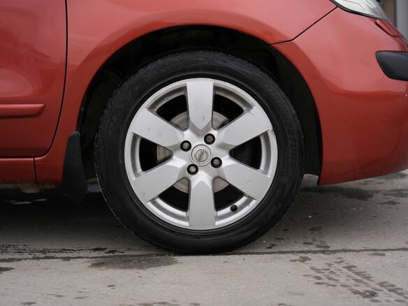 2007 Nissan Note I, оранжевый, 530000 рублей - вид 8