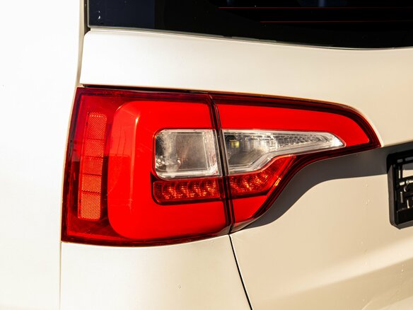 2018 Kia Sorento II Рестайлинг, белый, 1795000 рублей - вид 11