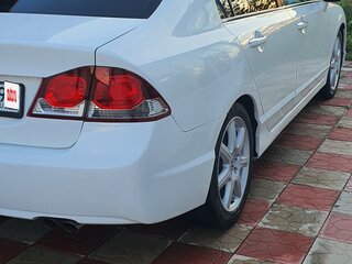 2009 Honda Civic VIII Рестайлинг, белый, 980000 рублей, вид 3
