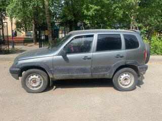 2004 Chevrolet Niva I, серый, 250000 рублей, вид 4