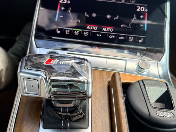 2020 Audi A6 50 TDI V (C8), чёрный, 6500000 рублей - вид 20