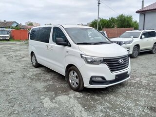 2018 Hyundai Grand Starex I Рестайлинг 2, белый, 2800000 рублей, вид 1