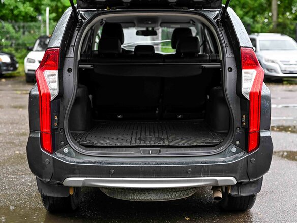 2019 Mitsubishi Pajero Sport III, серый, 2380000 рублей - вид 16