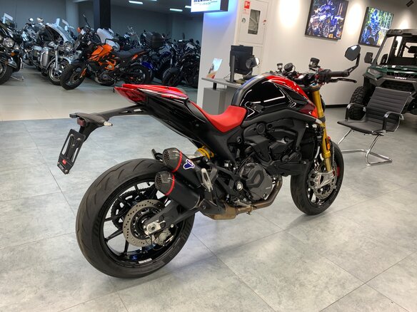 2024 Ducati Monster 937, красный, 1190000 рублей - вид 5