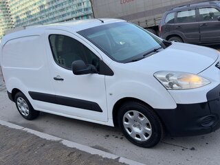 2011 Peugeot Partner II, белый, 450000 рублей, вид 2