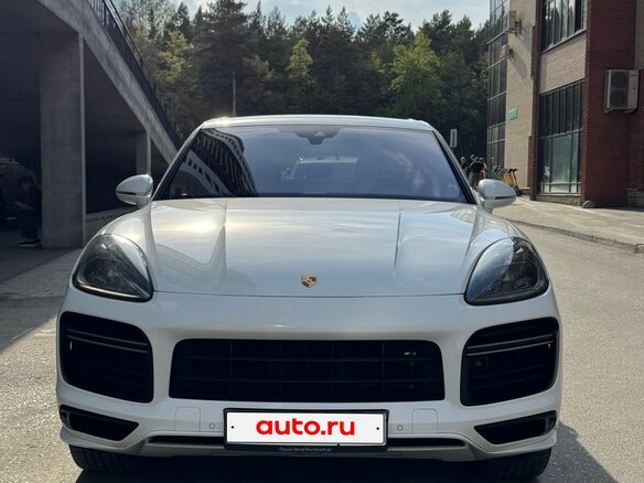 2018 Porsche Cayenne Turbo III, белый, 7990000 рублей - вид 9