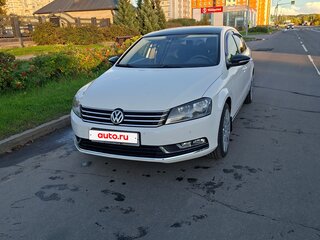 2013 Volkswagen Passat B7, белый, 1093000 рублей, вид 3
