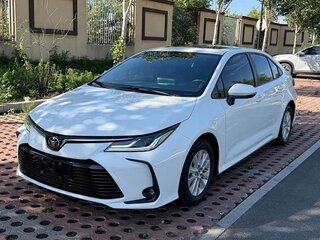 2022 Toyota Corolla XII (E210), белый, 1500003 рублей, вид 1