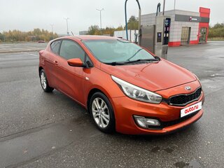 2013 Kia Ceed II, оранжевый, 900000 рублей, вид 4