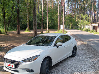 2018 Mazda 3 III (BM) Рестайлинг, белый, 1650000 рублей, вид 5